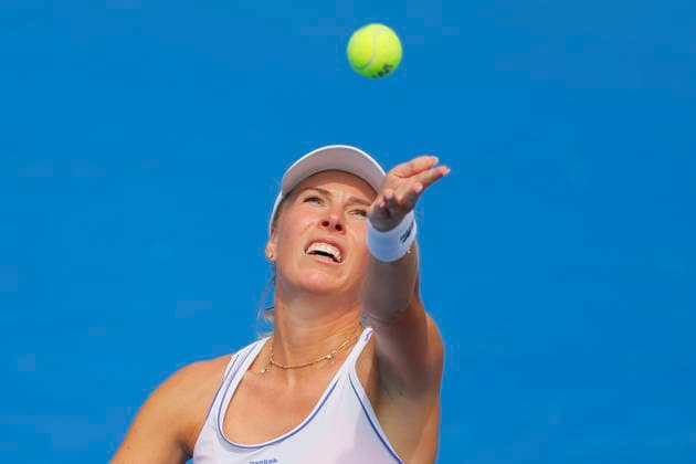 Guadalajara Open tennis tournament Magdalena Frech of Poland serves against Iva Jovic of the United States during a quarterfinal match at the Guadalajara WTA, Tennis Damen 500 in Guadalajara, Mexico, 17 September 2026. GUADALAJARA Mexico  Copyright: xFRANCISCOxGUASCOx