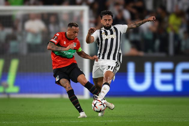 Juventus v NEC Nijmegen - UEFA Europa League - Season 2026-2027 Turin, Italy, 17th September 2026. Nico Gonzalez of Juventus anticipates Tjaronn Chery of N.E.C. Nijmegen to the ball during the Juventus vs NEC Nijmegen UEFA Europa League, Group Phase, match at Juventus Stadium, Turin. Picture credit should read: Jonathan Moscrop Turin Juventus Stadium Italy