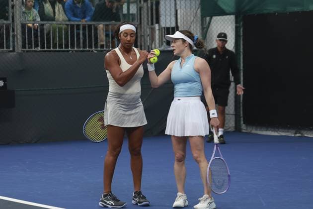 RECORD DATE NOT STATED Victoria Luiza Barros Nauhany Vitoria Leme da Silva lose at the SP Open. Sao Paulo (SP), 09 17 2026 Tennis SP Open Brazilians Victoria Luiza Barros and Nauhany Vitoria Leme da Silva lost to the pair formed by American Rasheeda McAdoo and Australian Alexandra Osborne by 2 sets to 1, with scores of 6 3, 6 7 and 10 6 in the match tie-break, in the first round of the SP Open, at Parque Villa-Lobos, in Sao Paulo.(Foto: Leco Viana Thenews2 imago images) SPO  Copyright: xLecoxVianax