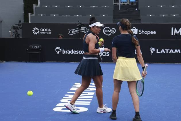 RECORD DATE NOT STATED gabriela dabrowski luisa stefani vencem no sp open Sao Paulo (SP), 09 17 2026 Tennis SP Open The duo formed by Canadian Gabriela Dabrowski and Brazilian Luisa Stefani defeated Brazilians Rebeca Pereira and Marjorie Souza by 2 sets to 0, with scores of 6 0 and 6 1, in the first round of the SP Open, at Villa-Lobos Park, in Sao Paulo.(Foto: Leco Viana Thenews2 imago images) SPO  Copyright: xLecoxVianax
