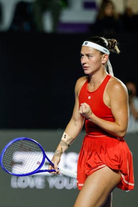 WTA GUADALAJARA OPEN 2026 WTA GUADALAJARA OPEN 2026 MAGDALENA FRECH VS CAROLINE DOLHIDE 09 16 2026 GUADALAJARA, JALISCO Action photo of Caroline Dolhide of the United States during a match at the 2026 WTA Guadalajara Open, held at the Centro Panamericano de Tenis in Guadalajara, Jalisco, Mexico Action photo of Caroline Dolhide of the United States, during a match at the 2026 WTA Guadalajara Open held at the Centro Panamericano de Tenis in Guadalajara, Jalisco, Mexico. PHOTO BY IMAGENSHOP PHOTO AGENCY GUADALAJARA, JALISCO, MEXICO Copyright: xIMAGENSHOPxAGENCIAxFOTOGRAFICAx