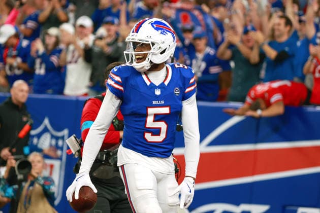 Detroit Lions vs Buffalo Bills ORCHARD PARK, NEW YORK - SEPTEMBER 17: Wide receiver Joshua Palmer (5) of the Buffalo Bills celebrates his touchdown during an NFL, American Football Herren, USA football game between the Detroit Lions and the Buffalo Billsat Highmark Stadium in Orchard Park, New York, USA, on Thursday, September 17, 2026 Orchard Park New York United States  Copyright: xAmyxLemusx originalFilename:lemus-detroitl260917_np61K.jpg