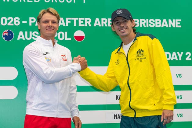 TENNIS DAVIS CUP DRAW, Maks KaÅ›nikowski and Alex de Minaur pose for a photo during a Davis Cup draw event at Pat Rafter Arena, Brisbane, Friday, September 18, 2026. ( NO ARCHIVING  Copyright: xRUSSELLxFREEMANx 20260918155775878325