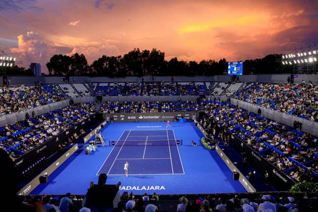 WTA GUADALAJARA OPEN 2026 WTA GUADALAJARA OPEN 2026 MARTA KOSTYUK VS LIUDMILA SAMSONOVA 09 17 2026 GUADALAJARA, JALISCO General view of the sunset at the main stadium during a match at the 2026 WTA Guadalajara Open, held at the Centro Panamericano de Tenis in Guadalajara, Jalisco, Mexico Photo of the sunset at the main stadium, during a match of the WTA Guadalajara Open 2026 held at the Centro Panamericano de Tenis in Guadalajara, Jalisco, Mexico PHOTO BY IMAGENSHOP PHOTO AGENCY GUADALAJARA JALISCO MEXICO Copyright: xIMAGENSHOPxAGENCIAxFOTOGRAFICAx
