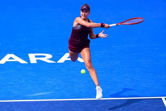 September 17, 2026: TO-45153- GUADALAJARA 2026. .La estadounidense Iva Jovic dio un paso m& xe1;s en la defensa de su t& xed;tulo en el Guadalajara Open 2026, luego de imponerse a la turca Zeynep S& xf6;nmez por 7-6(5) y 6-4, en los octavos de final del torneo disputado sobre la cancha dura del Centro Panamericano de Tenis. Jovic, segunda sembrada y campeona de la edici& xf3;n anterior, tuvo que emplearse a fondo ante una combativa S& xf6;nmez, pero respondi& xf3; en los momentos decisivos para quedarse con la victoria en un encuentro de dos horas y ocho minutos. Con este resultado, la estadounidense asegur& xf3; su lugar en los cuartos de final y mantiene firme su intenci& xf3;n de repetir el campeonato en Guadalajara..Guadalajara, Jalisco. Clasos.com.mx - ZUMAcs4_ 20260917_faa_cs4_079 Copyright: xDiegoxMorenox