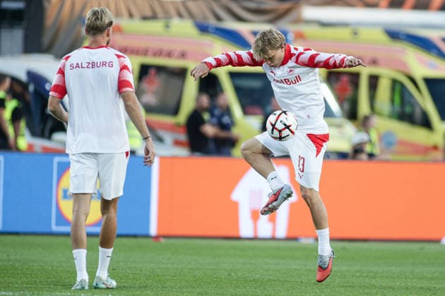 SOCCER - UEFA Europa League - PFC Levski vs. FC Red Bull Salzburg Photo by IPA ABACAPRESS.COM88642022 - Salzburg s Frans Kratzig during warm-ups before the Europa League match between PFC Levski and FC Red Bull Salzburg at the Vasil Levski National Stadium in Sofia, Bulgaria, on September 17, 2026 Sofia Bulgaria  Copyright: xIPAxSport ABACAx