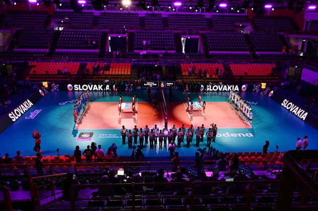 VOLLEYBALL - CEV Eurovolley Men - Slovakia vs. Greece Photo by IPA ABACAPRESS.COM88642406 - Teams lining up for the national anthem Modena Italy  Copyright: xIPAxSport ABACAx