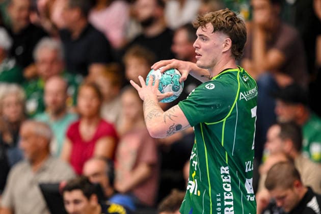 Göppingen, Germany, September 17, 2026 Victor Kloeve of FRISCH AUF Göppingen in action, on the ball, a solo play during the Opel Handball Bundesliga match between FRISCH AUF Goeppingen and Rhein Neckar Löwen at the EWS Arena on September 17, 2026, in Goeppingen, Germany. Photo by Harry Langer, DeFodi Images. Goeppingen, Germany, September 17, 2026 Victor Kloeve FRISCH AUF Goeppingen controls the ball during the Opel Handball Bundesliga match between FRISCH AUF Goeppingen and Rhein Neckar Löwen at the EWS Arena on September 17, 2026 in Göppingen, Germany Photo by Harry Langer, DeFodi Images Photo by Harry Langer, DeFodi Images