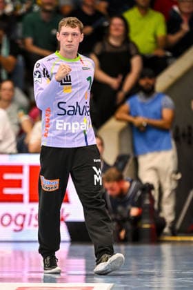 Göppingen, Germany, September 17, 2026: Goalkeeper Julian Buchele of FRISCH AUF Göppingen gestures, gesturing during the Opel Handball Bundesliga match between FRISCH AUF Goeppingen and Rhein Neckar Löwen at the EWS Arena on September 17, 2026, in Goeppingen, Germany. Photo by Harry Langer, DeFodi Images. Goeppingen, Germany, September 17, 2026 Goalkeeper Julian Buchele of FRISCH AUF Goeppingen gestures during the Opel Handball Bundesliga match between FRISCH AUF Goeppingen and Rhein Neckar Löwen at the EWS Arena on September 17, 2026 in Göppingen, Germany. Photo by Harry Langer, DeFodi Images. Photo by Harry Langer, DeFodi Images