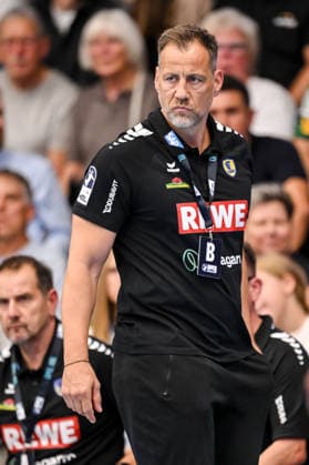 Göppingen, Germany, September 17, 2026 Coach Maik Machulla of Rhein Neckar Löwen watches during the Opel Handball Bundesliga match between FRISCH AUF Göppingen and Rhein Neckar Löwen at the EWS Arena on September 17, 2026, in Göppingen, Germany. Photo by Harry Langer, DeFodi Images. Goeppingen, Germany, September 17, 2026. Coach Maik Machulla of Rhein Neckar Loewen looks on during the Opel Handball Bundesliga match between FRISCH AUF Goeppingen and Rhein Neckar Loewen at the EWS Arena on September 17, 2026 in Göppingen, Germany. Photo by Harry Langer, DeFodi Images. Photo by Harry Langer, DeFodi Images
