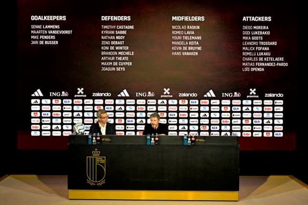 Belgian National Football team squad, Mannschaftsbild, Totale Announcement 18 09 2026 TUBEKE, BELGIUM - SEPTEMBER 18 : Istace Mathieu, press officer and Mark Van Bommel federal head coach of the Belgian National football team speaking to the press during a press conference, PK, Pressekonferenz to announce his player selection to compete in the UEFA Nation League on September 18, 2026 in Tubeke, Belgium, 18 09 2026 Tubeke Belgium  Copyright: xSesx