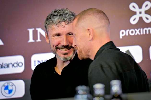 Belgian National Football team squad, Mannschaftsbild, Totale Announcement 18 09 2026 TUBEKE, BELGIUM - SEPTEMBER 18 : Mark Van Bommel federal head coach of the Belgian National football team and Swerts Gill head coach of Belgium U21, U 21 speaking to the press during a press conference, PK, Pressekonferenz to announce his player selection to compete in the UEFA U21 Championship on September 18, 2026 in Tubeke, Belgium, 18 09 2026 Tubeke Belgium  Copyright: xSesx