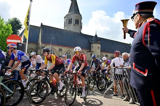 Kampioenschap van Vlaanderen 2026 Cycling Race KOOLSKAMP, BELGIUM - SEPTEMBER 18 : illustration picture of the riders at the start during the 110th edition of Kampioenschap van Vlaanderen an UCI Class 1.1 one day cycling road race for Men Elite of km with start in Koolskamp and finish in Koolskamp on September 18, 2026 in Koolskamp, Belgium, 18 09 2026 Koolskamp Belgium  Copyright: xJanxDexMeuleneirx