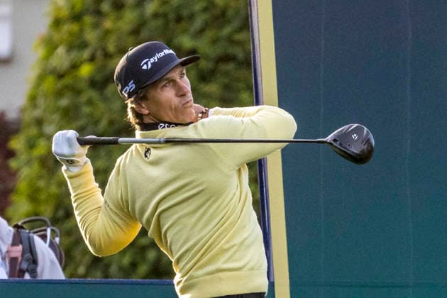 Golf - DP World Tour (European Tour) ˜Rolex Series™ - 2026 BMW PGA, Golf Herren Championship - Second Round - West Course, Wentworth Club - Friday 18th September 2026 Niklas Norgaard (Norway) tees off from the 1st hole COLORSPORT DANIEL BEARHAM  cspDB_BMWPGA_R2_180926_