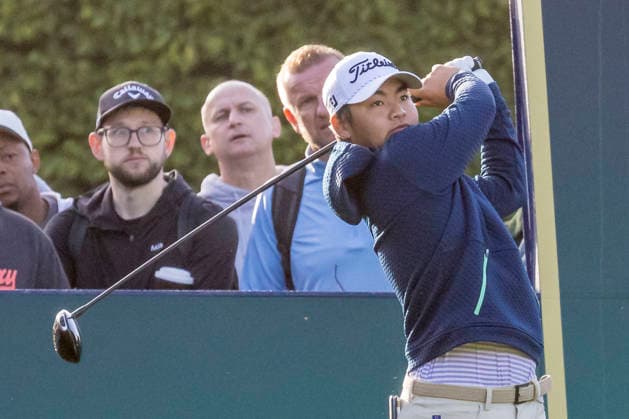 Golf - DP World Tour (European Tour) ˜Rolex Series™ - 2026 BMW PGA, Golf Herren Championship - Second Round - West Course, Wentworth Club - Friday 18th September 2026 Kazuma Kobori (New Zealand) tees off from the 1st hole COLORSPORT DANIEL BEARHAM  cspDB_BMWPGA_R2_180926_