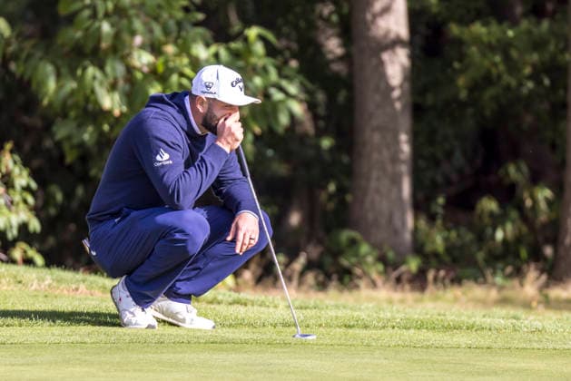 Golf - DP World Tour (European Tour) ˜Rolex Series™ - 2026 BMW PGA, Golf Herren Championship - Second Round - West Course, Wentworth Club - Friday 18th September 2026 Jon Rahm (SPA) ponders his putt as he misses out on making the cut for the weekend COLORSPORT DANIEL BEARHAM  cspDB_BMWPGA_R2_180926_