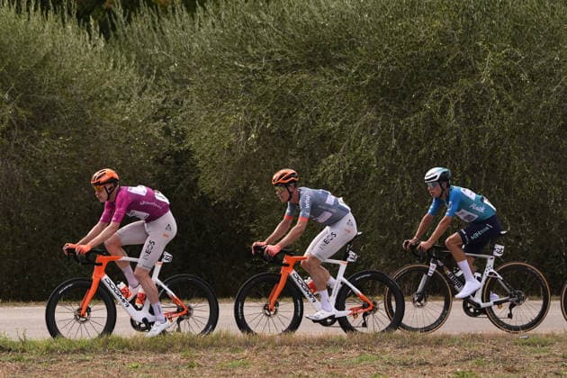 France s Dorian Godon of Netcompany Ineos leads during the Giro d™Abruzzo, stage 4 from Silvi to Controguerra (182 km) - Abruzzo, Italy - Friday, September 18, 2026. - cycling.  Copyright: xFabioxFerrari LaPressex