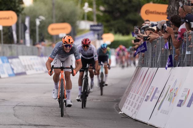 France s Kevin Vauquelin of Netcompany Ineos winner of the stage during the Giro d™Abruzzo, stage 4 from Silvi to Controguerra (182 km) - Abruzzo, Italy - Friday, September 18, 2026. - cycling.  Copyright: xMassimoxPaolone LaPressex