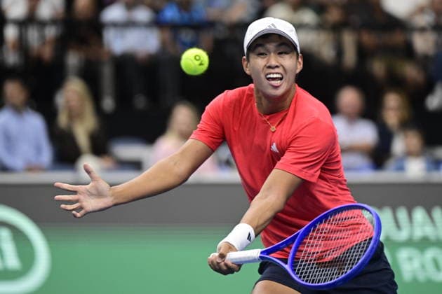 Learner Tien (USA) playes against Jakub Mensik (CZE) in the game of the 2026 Davis Cup men s team tennis World Championship, WM, Weltmeisterschaft match between the Czech Republic and the United States, in Prague, Czech Republic, on September 18, 2026. (CTKxPhoto RomanxVondrous) CTKPhotoP2026091805595  CTKPhotoP2026091805595