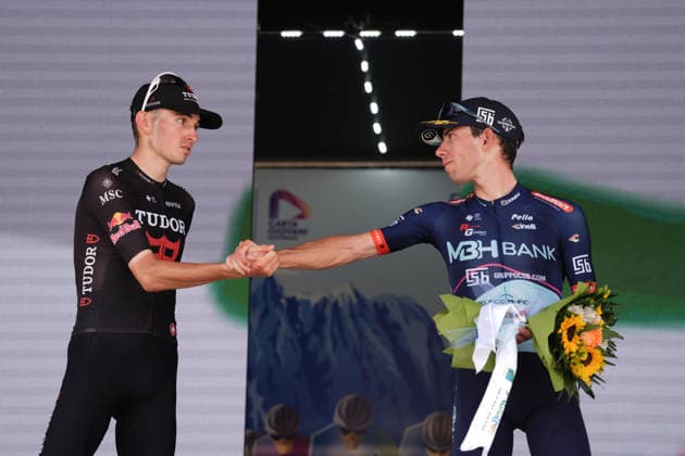 France s Mathys Rondel of Tudor Pro Cycling Team and Italy s Alessandro Fancellu of MBH Bank CSB Telecom Fort during the Giro d™Abruzzo, stage 4 from Silvi to Controguerra (182 km) - Abruzzo, Italy - Friday, September 18, 2026. - cycling.  Copyright: xMassimoxPaolone LaPressex