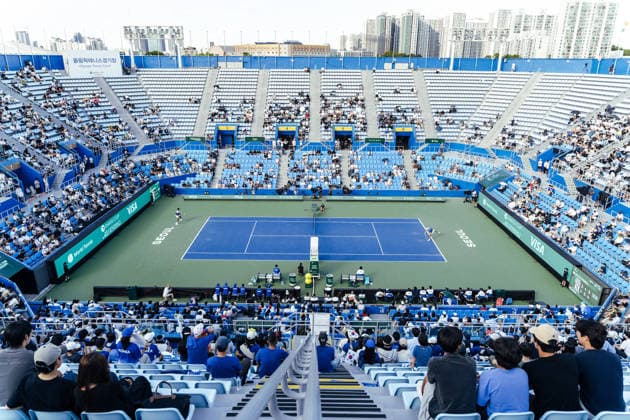 September 18, 2026, Seoul, Seoul, South Korea: IndiaÃ¢â‚¬â ¢s Dhakshineswar Suresh and South KoreaÃ¢â‚¬â ¢s Soonwoo Kwon compete during the opening singles match of the 2026 Davis Cup Qualifier second round at the Olympic Tennis Court Seoul South Korea - ZUMAm346 0867216729st Copyright: xSuhxJeenxMoonx