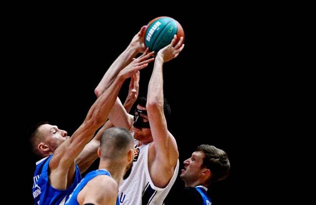 Russia Basketball United League Supercup Zenit - Anadolu Efes 9246047 18.09.2026 Players in action during the VTB United League SuperCup basketball match between Zenit St. Petersburg and Anadolu Efes Istanbul, in Moscow, Russia. Alexey Filippov Sputnik Moscow Russia  Copyright: xAlexeyxFilippovx