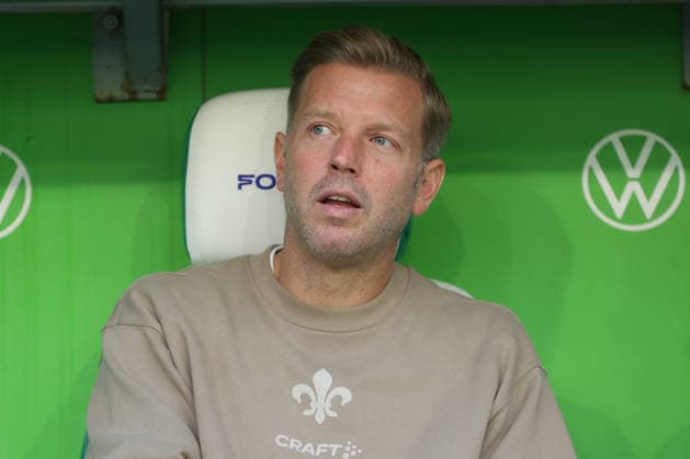 September 18, 2026, xgox, Soccer, 2. Bundesliga, VfL Wolfsburg vs. SV Darmstadt 98, Florian Kohfeldt (Darmstadt), Coach. DFL and DFB regulations prohibit any use of photographs as image sequences and or quasi-video. Wolfsburg