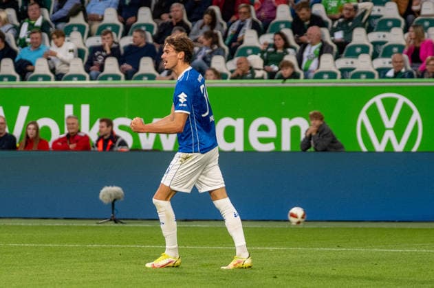German Soccer 2. Bundesliga, Matchday 6, 2026–2027, VfL Wolfsburg vs. SV Darmstadt 98 on September 18, 2026, at the Volkswagen Arena in Wolfsburg; 1-1 goal by Milan Smit of SV Darmstadt 98, 36—celebration, joy, goal celebration, emotions Copyright: xSvenxHeidmannx