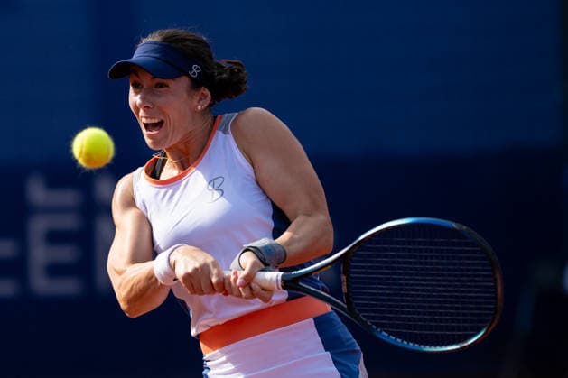 BBVA Open Internacional of Valencia Quarter Final Alicia Herrero Linana from Spain against Irene Burillo from Spain in action during the BBVA Open Internacional of Valencia Quarter Final at Sporting Tennis Valencia, (Valencia ) on September 18, 2026. Copyright: xVicentexVidalxFernandezx