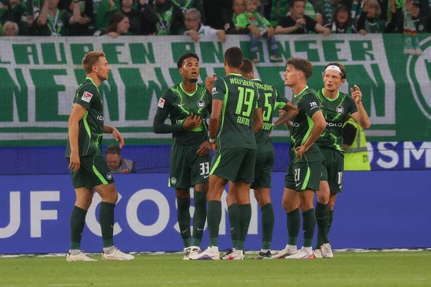 September 18, 2026, xgox, Soccer, 2. Bundesliga, VfL Wolfsburg vs. SV Darmstadt 98: Wolfsburg looks disappointed, dejected, DFL DFB REGULATIONS PROHIBIT ANY USE OF PHOTOGRAPHS as IMAGE SEQUENCES and or QUASI-VIDEO Wolfsburg