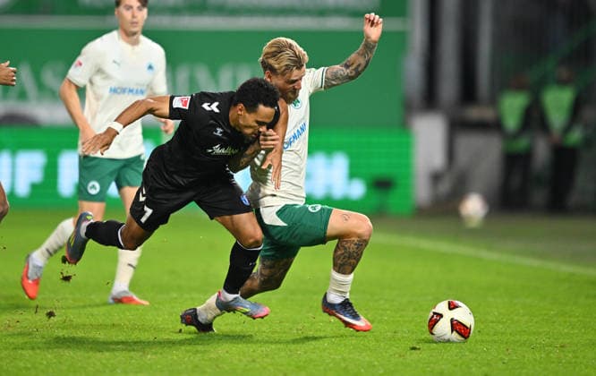 September 18, 2026 Soccer Season 2026–2027, Matchday 2, Bundesliga, SpVgg Greuther Fürth vs. Kleeblatt FC Magdeburg, FCM, Sports Photo by Zink xwoxzix. DFL regulations prohibit any use of photographs as image sequences and or quasi-video For editorial use only Herbert Bockhorn 7, FC Magdeburg Ole Pohlmann 10, SpVgg Greuther Fürth