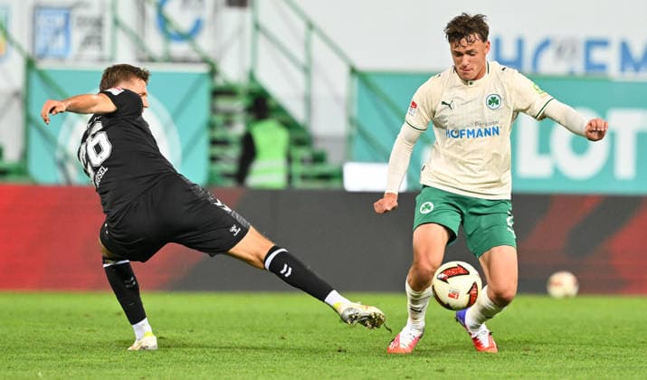 September 18, 2026 Soccer Season 2026–2027, Matchday 2, Bundesliga, SpVgg Greuther Fürth vs. Kleeblatt FC Magdeburg, FCM Sports Photo by Zink xwoxzix. DFL regulations prohibit any use of photographs as image sequences and or quasi-video For editorial use only. Torben Müsel (26), FC Magdeburg; Lukas Reich (2), SpVgg Greuther Fürth