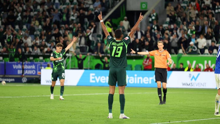 VfL vs. Darmstadt, 2. Bundesliga Wolfsburg, September 18, 2026, Soccer, Men s, 2. Bundesliga, 2026–2027 Season, VfL Wolfsburg vs. SV Darmstadt 98 Robert Glatzel VfL Wolfsburg celebrates after his goal to make it 5–1 DFL DFB REGULATIONS PROHIBIT ANY USE OF PHOTOGRAPHS AS IMAGE SEQUENCES AND OR QUASI-VIDEO Volkswagen Arena Lower Saxony Germany