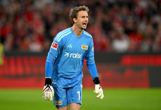 Soccer, Bundesliga Season 2026–2027, Matchday 4, September 18, 2026: FC Bayern Munich vs. 1. FC Union Berlin; Frederik Rönnow, 1. FC Union Berlin