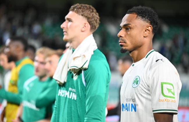 September 18, 2026 Soccer Season 2026–2027, Matchday 2, 2. Bundesliga: SpVgg Greuther Fürth vs. Kleeblatt FC Magdeburg. FCM Sports Photo by Zink xwoxzix. DFL regulations prohibit any use of photographs as image sequences and or quasi-video For editorial use only. Sacha Banse Bansé 6, SpVgg Greuther Fürth after the final whistle