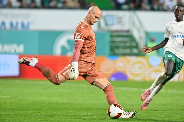 September 18, 2026 Soccer Season 2026–2027, Bundesliga 2, Matchday 6: SpVgg Greuther Fürth vs. Kleeblatt FC Magdeburg, FCM Sports Photo by Zink xwoxzix. DFL regulations prohibit any use of photographs as image sequences and or quasi-video For editorial use only. Dominik Reimann 1, FC Magdeburg