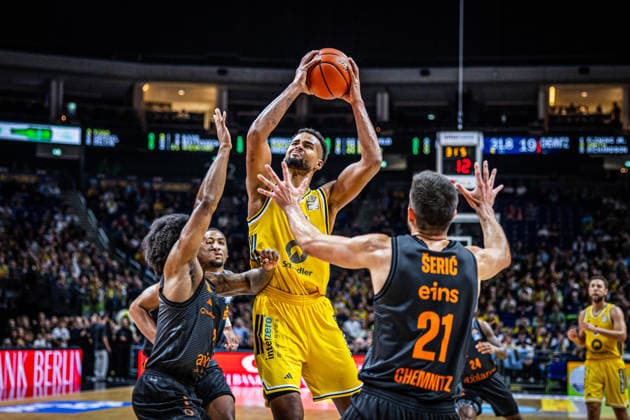 Basketball Berlin, September 18, 2026; 2026–2027 Season; EasyCredit BBL 1 Bundesliga Men s Division; Alba Berlin vs. NINERS Chemnitz; Norris Agbakoko, Alba Berlin, No. 17