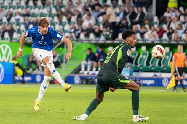 German Soccer 2. Bundesliga, Matchday 6, 2026–2027, VfL Wolfsburg vs. SV Darmstadt 98 on September 18, 2026, at the Volkswagen Arena in Wolfsburg; Milan Smit (SV Darmstadt 98), 36 shots Copyright: xSvenxHeidmannx