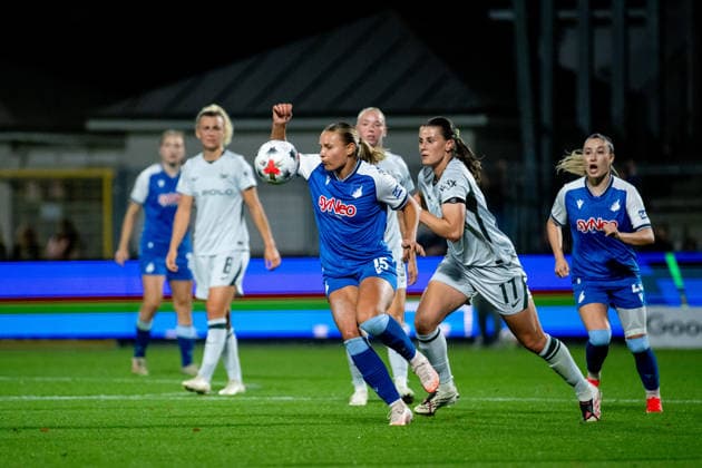 September 18, 2026, GER, Soccer, Women, Google Pixel 1 Bundesliga, 2026–2027 Season, Matchday 4, TSG 1899 Hoffenheim vs. VfL Wolfsburg: Martine Trollsas Fenger (Hoffenheim) is in possession of the ball at 15, in a tackle with Katharina Piljic (VfL Wolfsburg), 17 DFB and DFL regulations prohibit any use of photographs as image sequences and or quasi-video. Hoffenheim Dietmar Hopp Stadium, Baden-Württemberg, Germany Copyright: xNordphoto Memmlerx