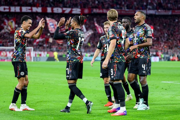 September 18, 2026, GER, Soccer, Men s, 1st Bundesliga, 2026–2027 season, Matchday 4, FC Bayern Munich vs. 1. FC Union Berlin Goal celebration: Cheers for the 3–0 goal by Michael Olise FC Bayern Munich 17 DFB DFL regulations prohibit any use of photographs as image sequences and or quasi-video Munich Allianz Arena Bayern Germany Copyright: xNordphoto Schneiderx