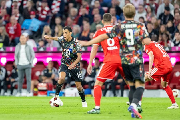 Jamal Musiala 10 FC Bayern Munich, FC Bayern Munich 1 FC Union Berlin, Bundesliga, Matchday 4, September 18, 2026. DFB regulations prohibit any use of photographs as image sequences and or quasi-videos. Munich, Bayern, Germany Copyright: xkolbert-press UlrichxGamelx