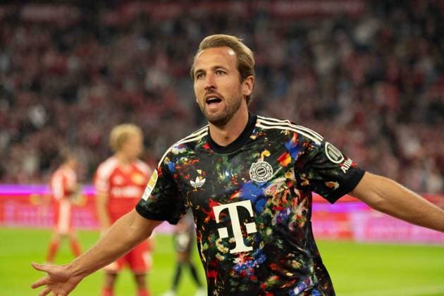 September 18, 2026: Soccer – FC Bayern Munich vs. Union Berlin, Matchday 4 of the Bundesliga at the Allianz Arena in Munich. Harry Kane celebrates a goal for FC Bayern Munich, 9–4 IMPORTANT NOTICE: In accordance with DFL and DFB regulations, it is prohibited to use or allow the use of photographs taken in the stadium and or during the game in the form of image sequences and or video-like photo series. Copyright: xJamesxZabelx