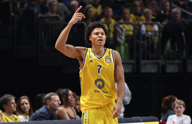 Jack Kayil pointing, gesturing; upper body action; basketball; BBL; Bundesliga; Men s Division 1; Matchday; 2026–2027 season; September 18, 2026; ALBA Berlin vs. Niners Chemnitz 99ers