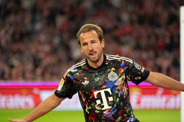 September 18, 2026: Soccer – FC Bayern Munich vs. Union Berlin, Matchday 4 of the Bundesliga at the Allianz Arena in Munich; Harry Kane celebrates a goal for FC Bayern Munich, 9–4 IMPORTANT NOTICE: In accordance with DFL and DFB regulations, it is prohibited to use or allow the use of photographs taken in the stadium and or during the game in the form of sequential images and or video-like photo sequences. Copyright: xJamesxZabelx
