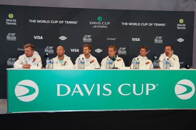 Davis Cup Draw Ceremony: Germany vs. Croatia; Team Germany: From left to right: Kevin Krawietz, Tim Puetz, Yannik Hanfmann, Alexander Zverev, Captain Michael Kohlmann, Daniel Altmaier; Heristo Arena, Halle Westf, Germany Copyright: xJuergenxHasenkopfx