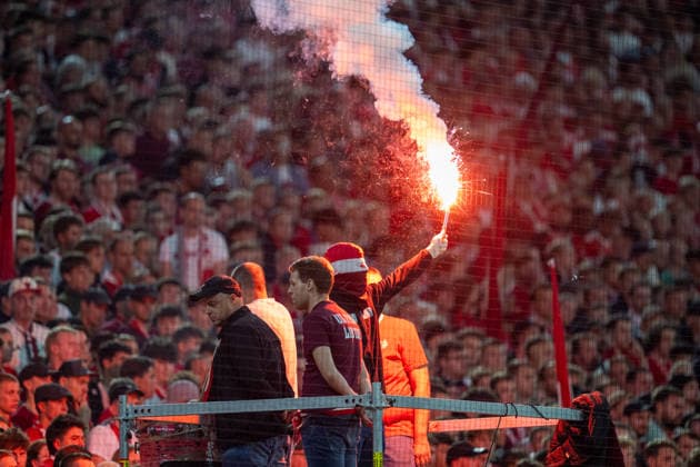 FC Bayern fan with pyrotechnics, FC Bayern Munich vs. 1. FC Union Berlin, Bundesliga soccer, Matchday 4, September 18, 2026. DFB regulations prohibit the use of photographs as image sequences and or quasi-video. Munich, Bayern, Germany Copyright: xkolbert-press UlrichxGamelx