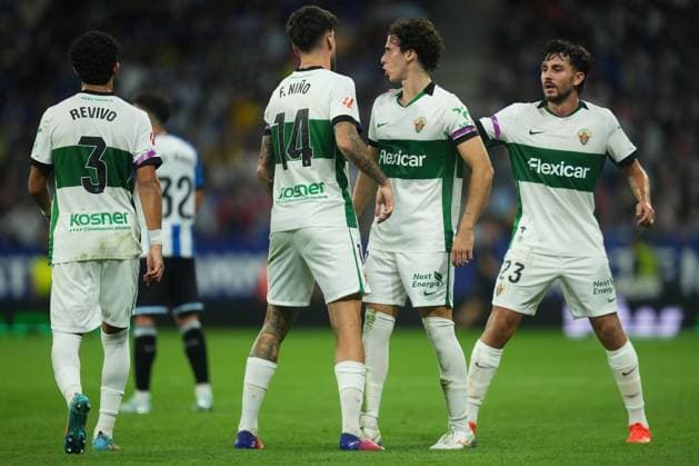 Elche CF players celebrating the 0-2 during the La Liga EA Sports match between RCD Espanyol and Elche CF played at RCDE Stadium on September 18, 2026 in Barcelona, Spain. (Photo by Bagu Blanco PRESSINPHOTO) ESP: RCD Espanyol - Elche CF. La Liga EA Sports. Macthday 7, RCDE Stadium, Barcelona, Spain - 18 Sep 2026Barcelona RCDE Stadium Barcelona Spain  Copyright: xBlanco PRESSINPHOTO Shutterstockx 17157702i