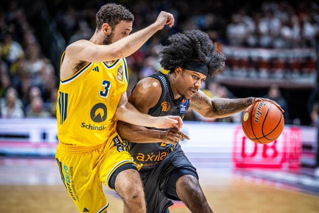 Basketball Berlin, September 18, 2026; 2026–2027 Season; EasyCredit BBL 1 Bundesliga Men s Division; Alba Berlin vs. NINERS Chemnitz; Stefan Smith (Chemnitz, No. 02); Jordan Ford (Alba Berlin, No. 03)