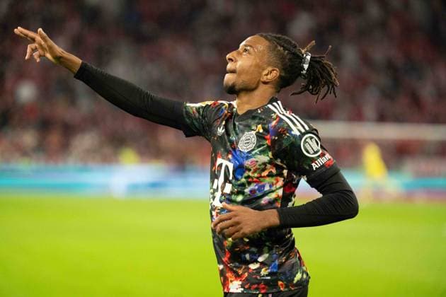 September 18, 2026: Soccer – FC Bayern Munich vs. Union Berlin, Matchday 4 of the Bundesliga 1 at the Allianz Arena in Munich; Michael Olise celebrates a goal for FC Bayern Munich, 17–6 0 IMPORTANT NOTICE: In accordance with DFL and DFB regulations, it is prohibited to use or allow the use of photographs taken in the stadium and or during the match in the form of sequential images and or video-like photo series. Copyright: xJamesxZabelx