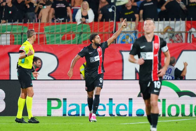 IPA88680416 - Gustavo Miguel Pereira De Sousa Varela (AC Monza) celebrates his goal during the AC Monza vs. US Sassuolo Italian Serie A soccer match in Monza, Italy, on September 18, 2026  Copyright: xLucaxRossini IPAxSportx xx IPA88680416